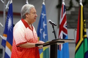 联合国秘书长古特雷斯在第53届太平洋岛国论坛领导人会议上发表开幕致辞。（图：联合国）