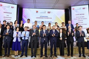 亚太地区法语青年论坛开幕