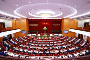 党十三届十中全会现场。（图：越通社）