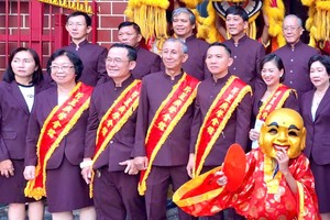 芹苴市广肇会馆群策群力