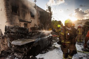 以色列22日遭遇真主党袭击。图为以色列北部城镇比亚利克。（图：新华社）