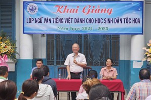 穗城会馆赞助华人学生语文课免费补习班