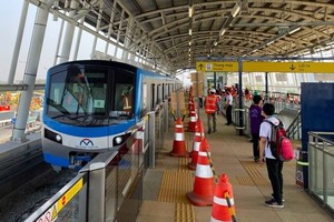 地铁1号线最低单程票价为 6,000元。（图：英秀）