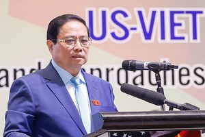 政府总理出席越美工商峰会