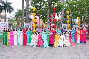 美丽越南长衫摄影比赛