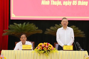 党中央总书记苏林会上发言。