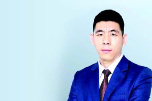 为促进中越两国合作牵线搭桥