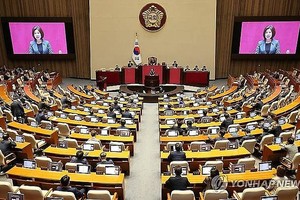 国会问政会现场。（图：韩联社）