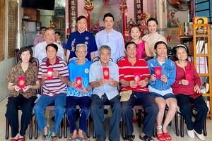 邓氏宗祠发扬慎终追远与敬老精神