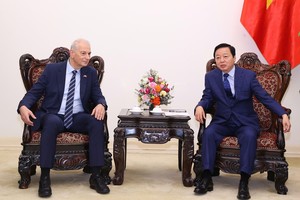 陈红河副总理接见土耳其IC ICTAS集团副总裁