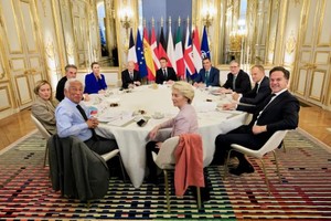 欧洲多国领导人17日在法国首都巴黎举行紧急会议，商讨乌克兰局势和欧洲集体安全等议题。（图：互联网）