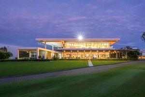 以体育推介地方饮食文化