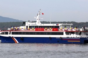 胡志明市-崑崙岛高速船航线 28 日开通。图为富贵Express高速船。（图：P.Q）