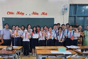 今年麦剑雄中学有17名学生参加市九年级考试。