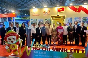 与会代表合影。（图：越通社）