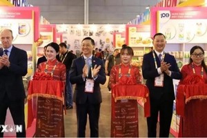 胡志明市企业展位。（图：越通社）