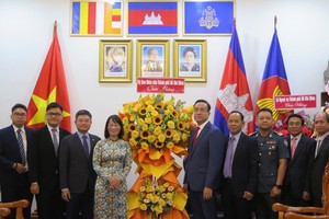 胡志明市与柬埔寨各地加强合作