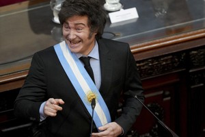 阿根廷总统哈维尔·米莱于2025年3月1日在布宜诺斯艾利斯。（图：AP）