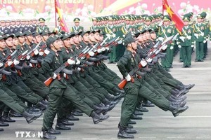 越南军人积极训练准备参加红场阅兵