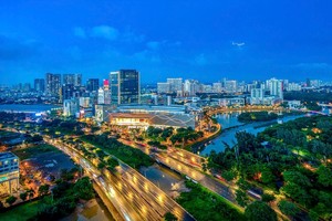 《日渐繁荣的胡志明市》 柯成智达 摄