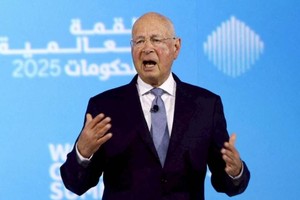 世界经济论坛创始人施瓦布。（图：互联网）