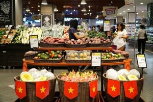 在马来西亚永旺超市的越南商品。