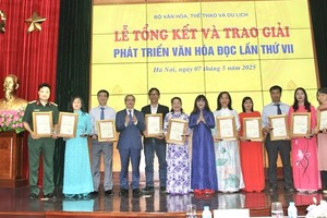 35集体与个人荣获阅读文化发展奖