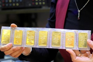 图为SJC金片。（图：玉胜）