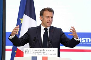 法国总统埃马纽埃尔·马克龙：法国希望与越南在人工智能领域建立合作