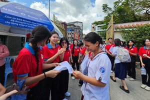 十年级招生考试语文科难度适中