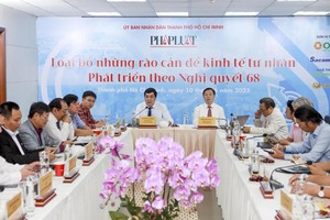 座谈会现场一隅。（图：月儿）