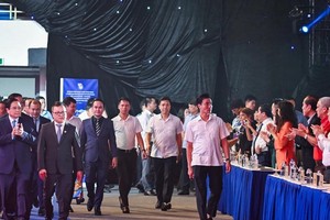 范明政总理出席2024年第十九届国家新闻奖颁奖典礼。（图：人民报）