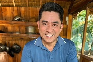 黄英俊凭藉幽默风趣与亲和力，在烹饪短片中大获好评。