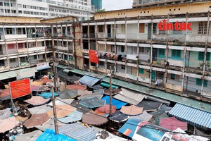 永会公寓严重残旧，威胁居民的生命安全。