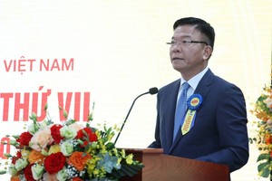 政府副总理黎成龙在大会上发表指导意见。（图：VGP）