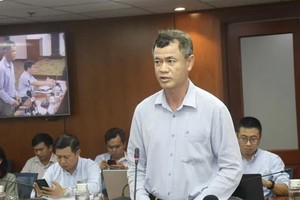 经济应用咨询中心主任黎清海在新闻发布会上发言。