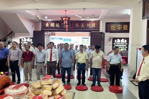 全体理事宗亲祭祖