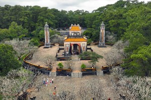 顺化的嗣德陵（谦陵）。图自越通社