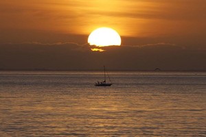 图为 2023年5月和6月，全球海面温度创历史新高。（图：联合国）