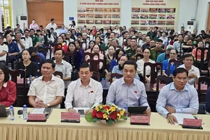 TPHCM: Cử tri "gửi gắm" nhiều vấn đề về nhà ở, môi trường