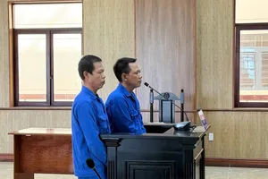 Tuyên án 2 thuyền trưởng đưa tàu cá vượt biên trái phép, vi phạm quy định IUU