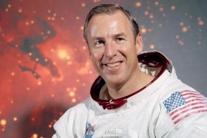 美国宇航员吉姆•洛弗尔。（图自互联网）