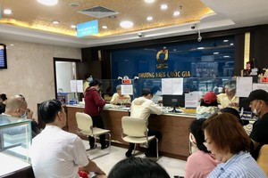 金价每两已接近 1亿2700万元关口。