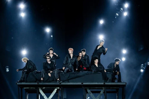 《披荆斩棘的哥哥》（越南语名：Anh trai vượt ngàn chông gai）的节目表演。