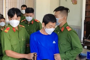 “Trùm giang hồ” Chín Xuân và đàn em lãnh án trong vụ “đốt nhà đội trưởng cảnh sát hình sự”