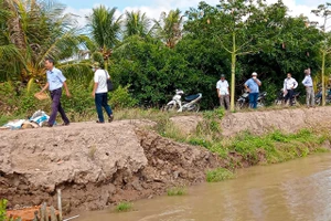 Sóc Trăng công bố tình trạng sạt lở khẩn cấp, nguy hiểm