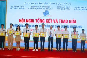 Sóc Trăng: Trao giải cuộc thi sáng tạo thanh thiếu niên, nhi đồng