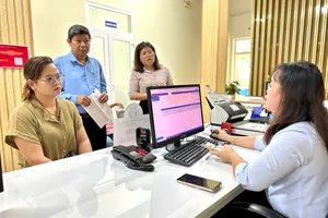 Trung tâm Phục vụ hành chính công xã Phú Giáo: Tỷ lệ giải quyết hồ sơ đúng và trước hạn đạt hơn 99% 