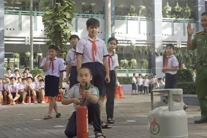 Gần 3.000 học sinh được trang bị kỹ năng PCCC 
