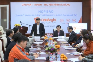 Họp báo công bố thay đổi logo và bộ nhận diện thương hiệu Đài PT-TH Đà Nẵng 